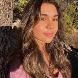 Meet your Posher, Ninamarie